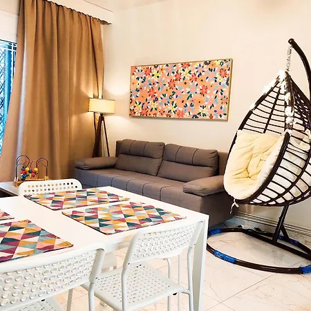 Thess_cozy_home